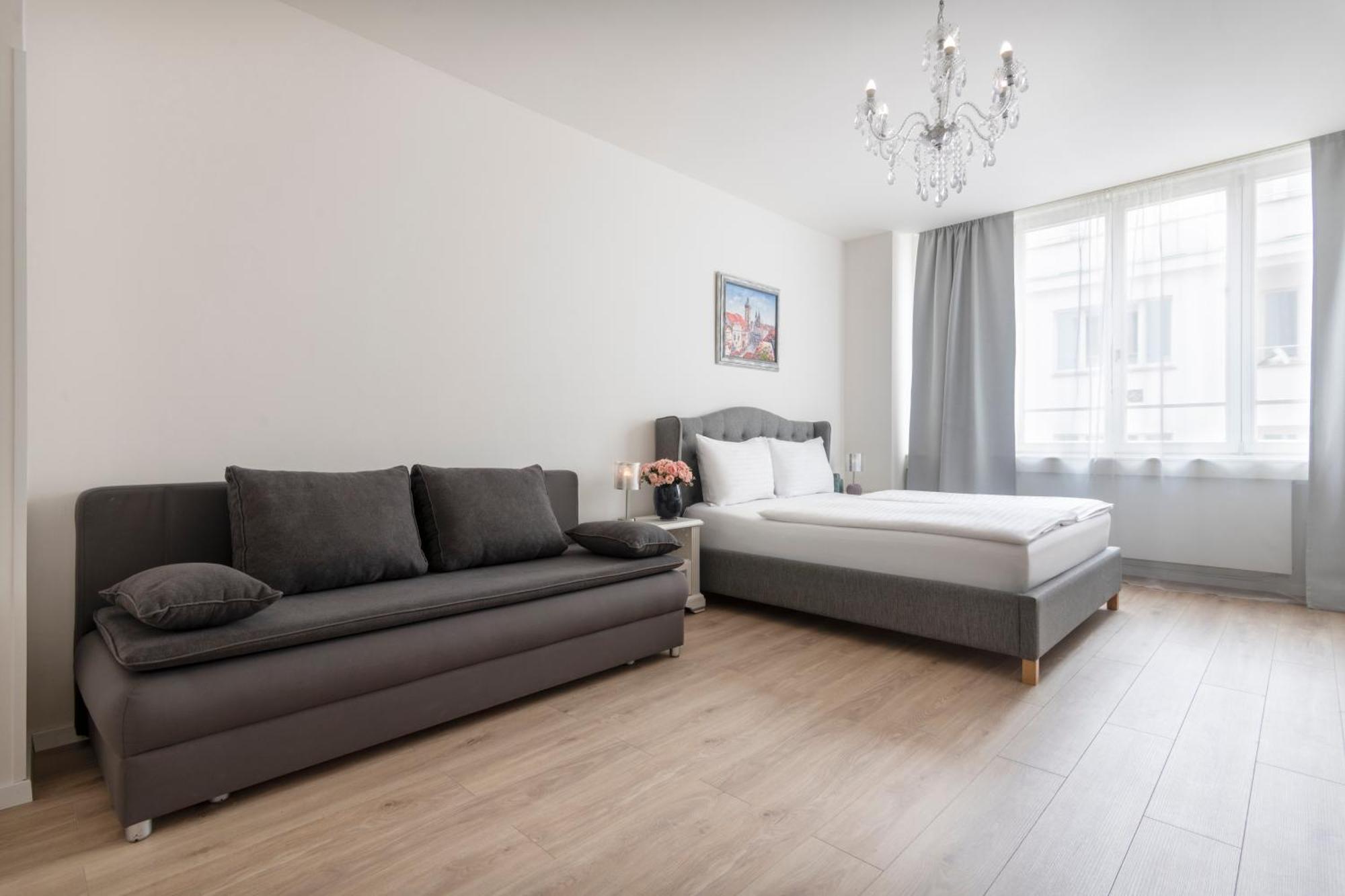 Prague Serenity Suites And Apartments Экстерьер фото